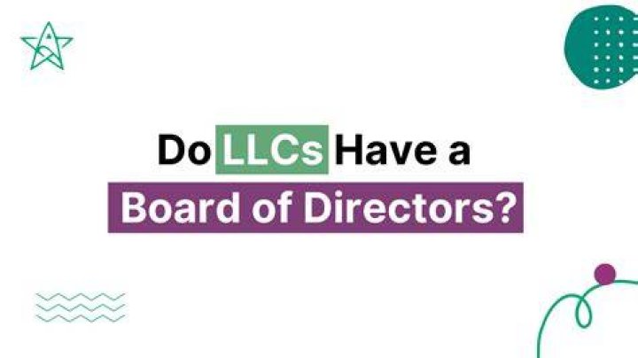 Do LLCS have directors and officers?